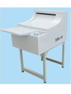 DEVELOPPEUSE AUTOMATIQUE DE TABLE DE RADIOGRAPHIE – Image 3