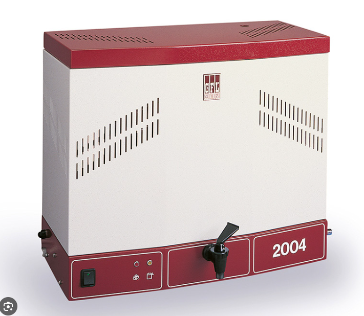 DISTILLATEUR D’EAU 8 L/H AVEC RÉSERVOIR POUR LABORATOIRE – Image 3