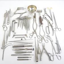 BOITE DE CHIRURGIE FOIE ET VESICULE