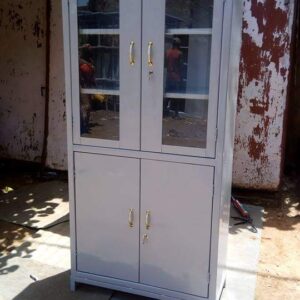 ARMOIRE METALLIQUE LOCALE PORTES VITREES
