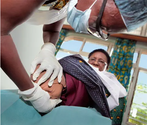 SIMULATEUR D'ACCOUCHEMENT MAMANATALIE – Image 4