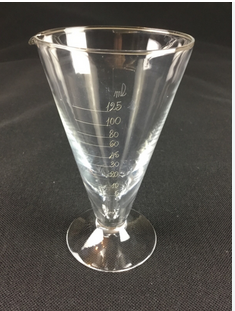 VERRE A PIEDS – Image 4