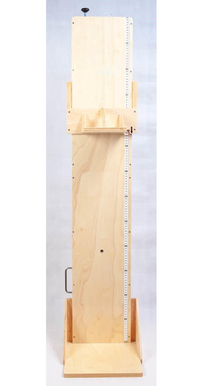 TOISE POUR ENFANT EN BOIS FABRICATION LOCALE – Image 4